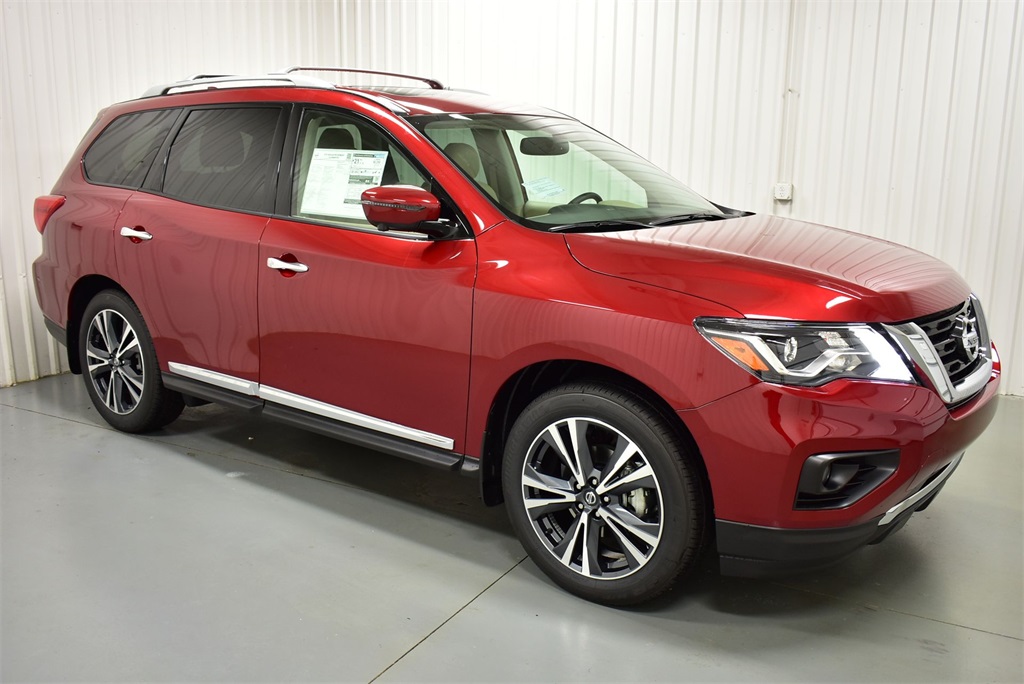 nissan pathfinder 2020